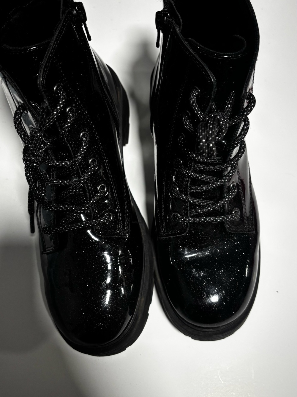 Boots - Picture 3 of 4
